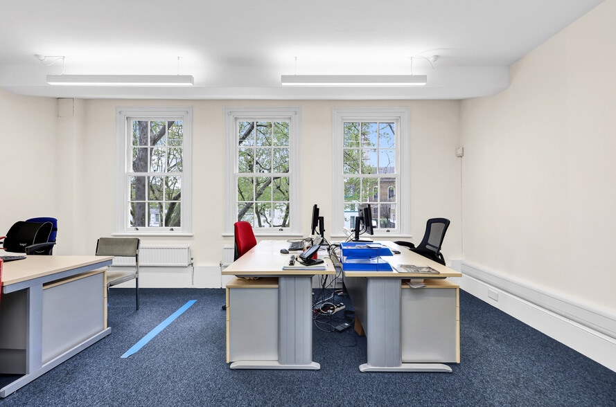 16 Clerkenwell Green, Londres à louer - Photo de l’immeuble – Image 3 sur 22
