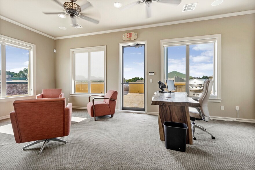 6312 E 101st St, Tulsa, OK à louer - Photo de l’immeuble – Image 2 sur 10