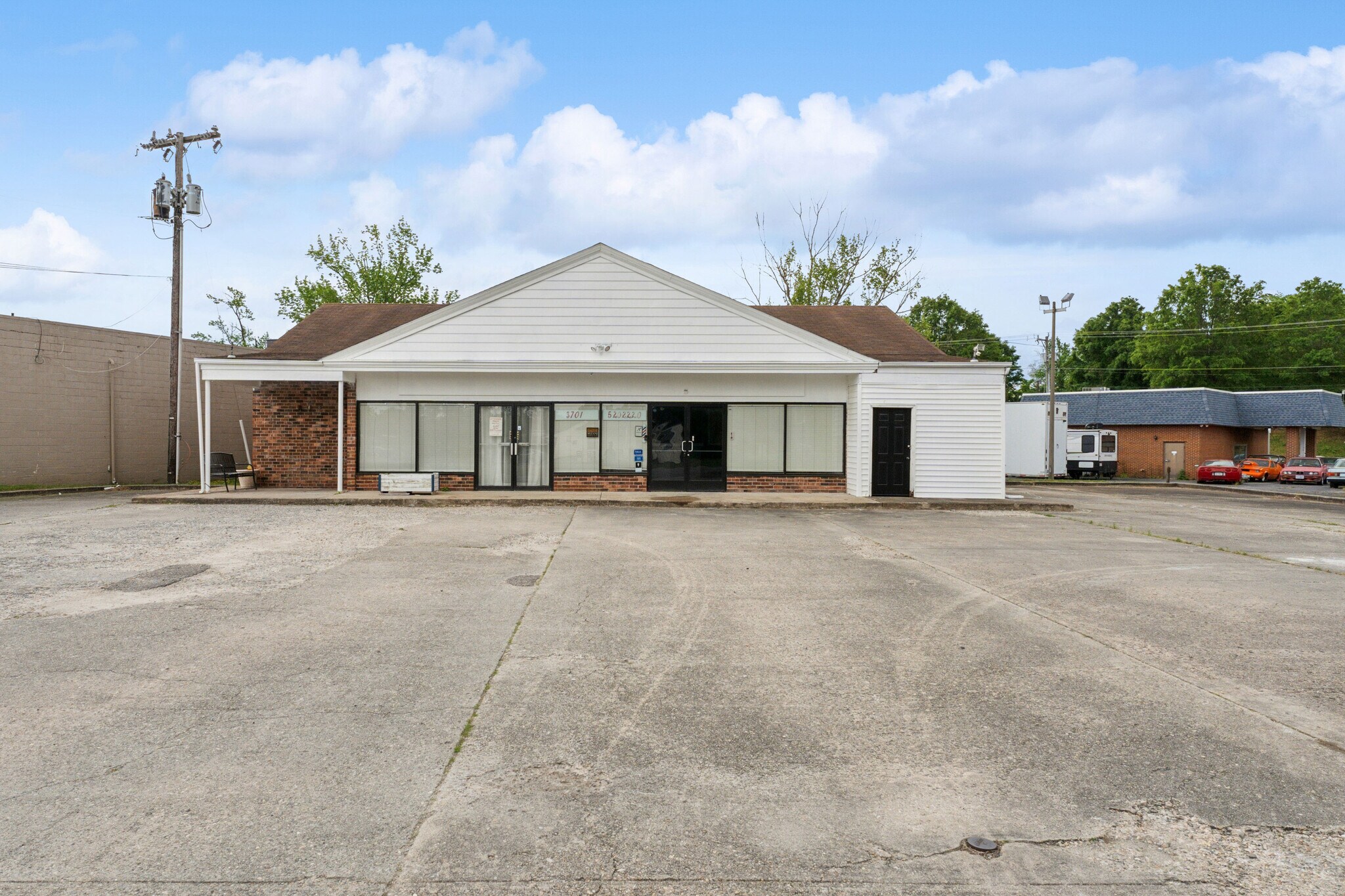 3701 E River Rd, Petersburg, VA à vendre Photo de l’immeuble– Image 1 sur 31