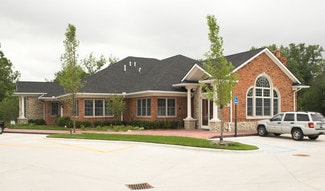 Plus de détails pour 44710 Van Dyke, Utica, MI - Bureau/Médical à louer