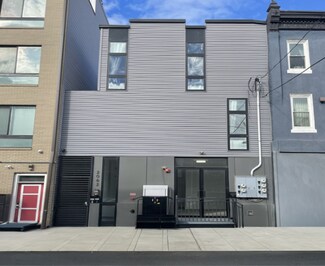 Plus de détails pour 2062 N 2nd St, Philadelphia, PA - Logement à vendre