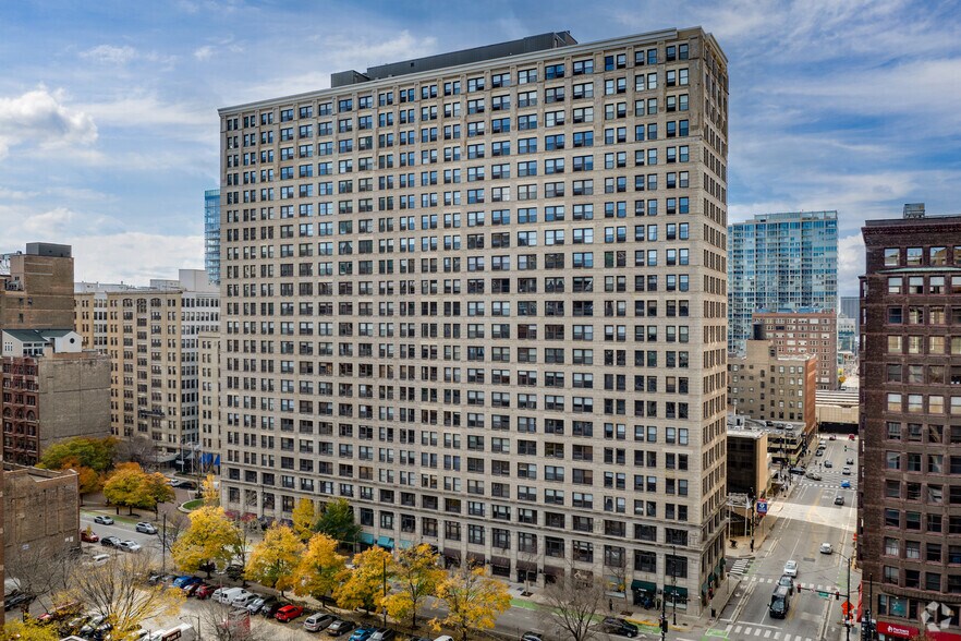 600 S Dearborn St, Chicago, IL à louer - Photo de l’immeuble – Image 3 sur 7