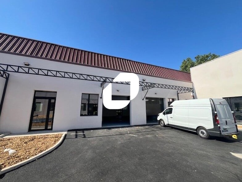 33 Avenue Du Docteur Georges Lévy, Vénissieux à louer - Photo de l’immeuble – Image 2 sur 12