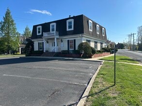 9 Leonardville Rd, Middletown, NJ à louer Photo intérieure– Image 1 sur 5