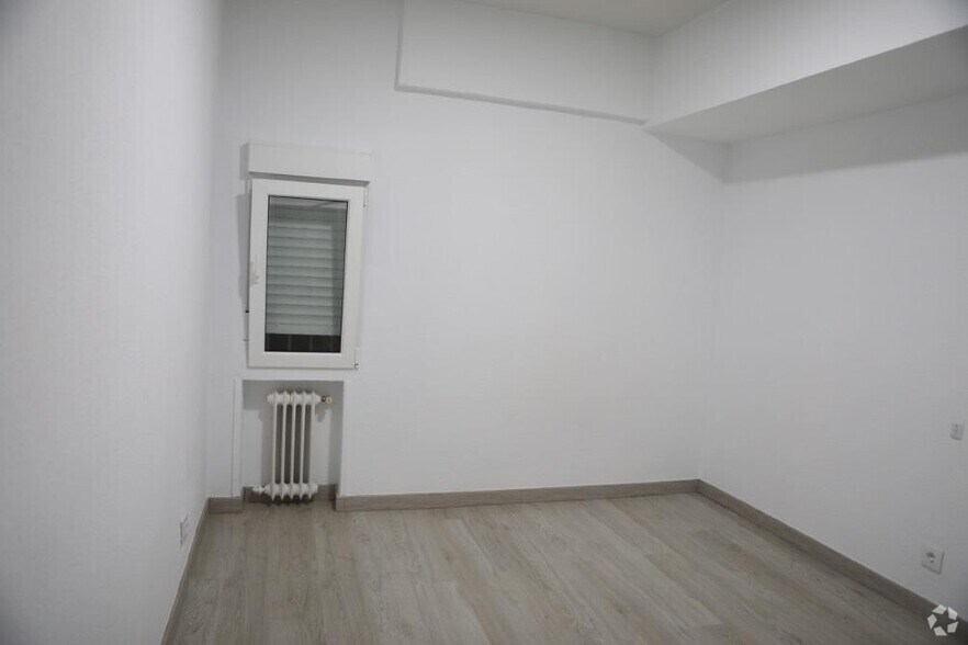 Immeuble residentiel dans Madrid, Madrid à vendre - Photo intérieure – Image 1 sur 1