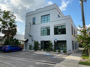 1919-1925 E 6th Ave, Tampa, FL à louer Photo intérieure– Image 2 sur 11