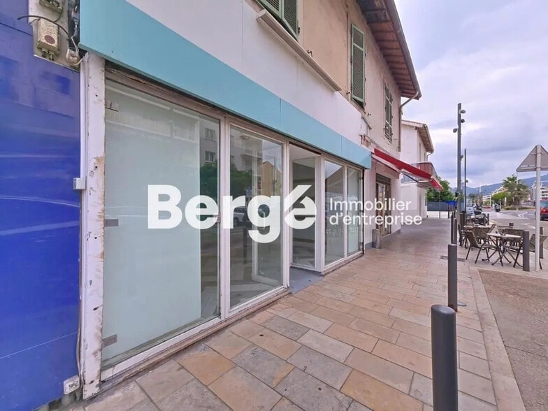 Local commercial dans Cannes à louer - Photo de l’immeuble – Image 3 sur 6