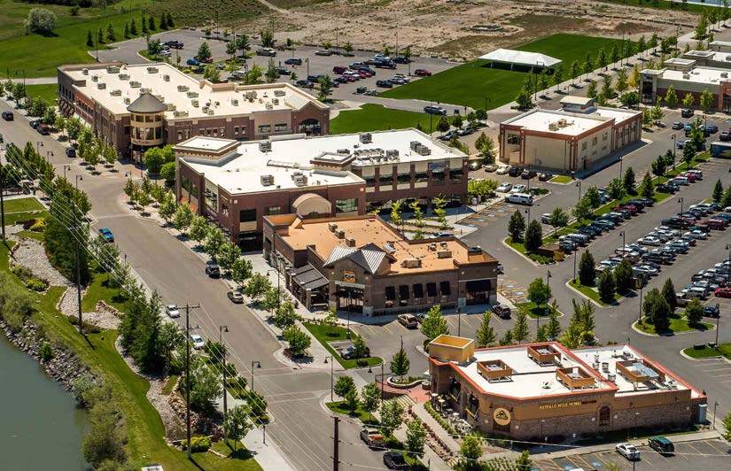 900 Pier View Dr, Idaho Falls, ID à louer - Photo de l’immeuble – Image 2 sur 2