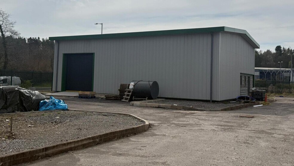 Siemens Way, Birchgrove à louer - Photo principale – Image 1 sur 3
