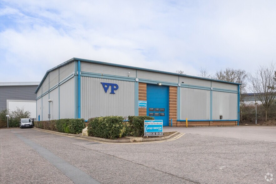 2270 Venture Business Park, Kettering Parkway, Kettering à louer - Photo de l’immeuble – Image 2 sur 5