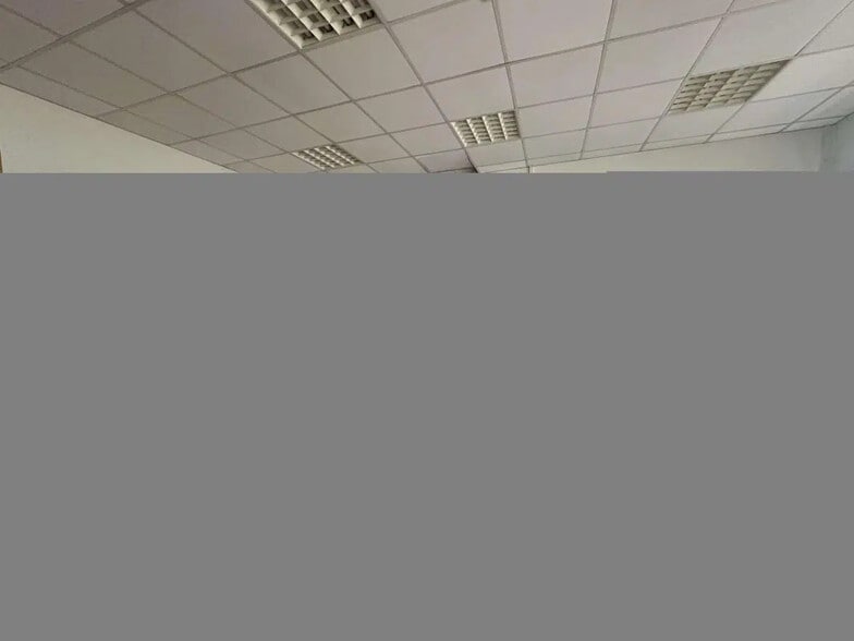 Industriel/Logistique dans Toulouse à louer - Photo intérieure – Image 2 sur 6