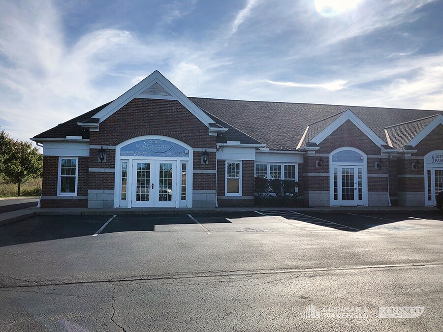 9945 Vail Dr, Twinsburg, OH à louer Photo de l’immeuble– Image 1 sur 4