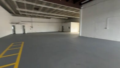3501-3531 NW 19th St, Fort Lauderdale, FL à louer - Vidéo sur l’annonce professionnelle 