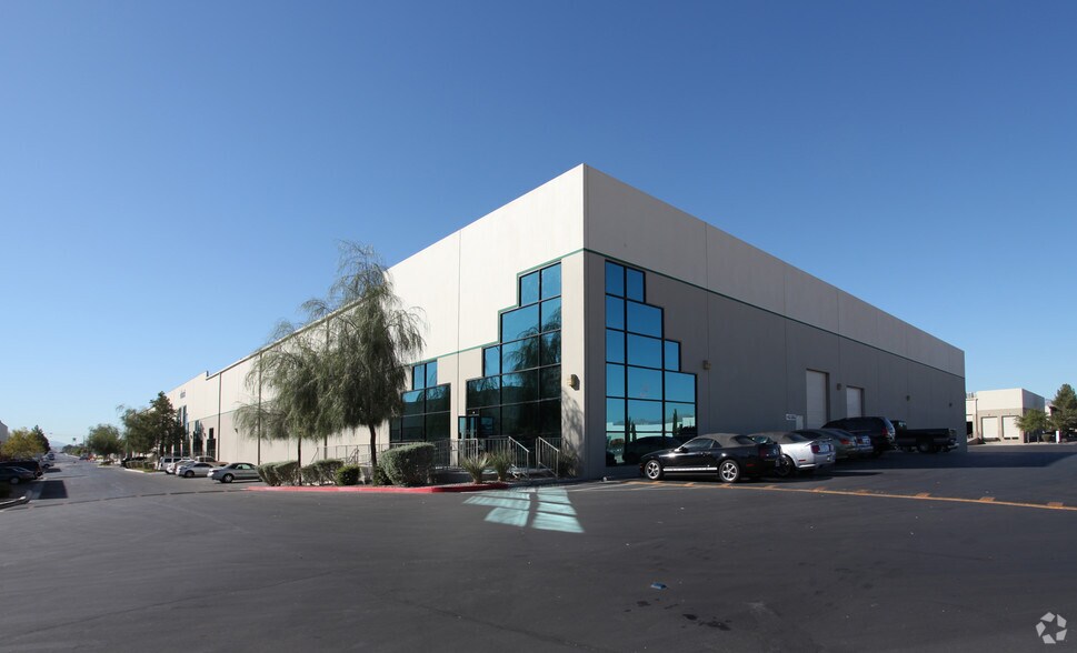 3455 W Reno Ave, Las Vegas, NV à louer - Photo principale – Image 1 sur 7