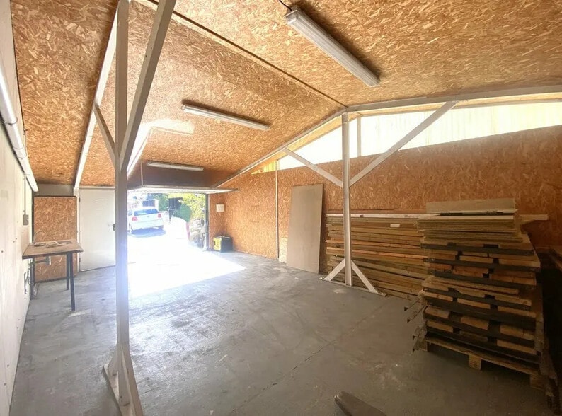 Industriel/Logistique dans Cagnes-sur-Mer à louer - Photo intérieure – Image 2 sur 4