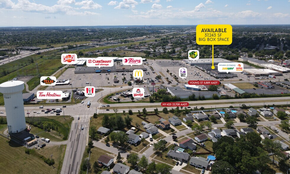 750-798 Young St, Tonawanda, NY à louer - Photo de l’immeuble – Image 1 sur 4
