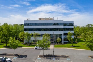 Plus de détails pour 2000 Midlantic Dr, Mount Laurel, NJ - Bureau à louer