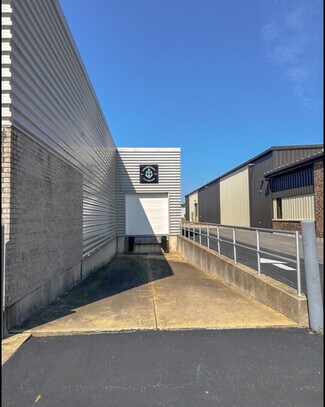 Plus de détails pour 279 N Industrial Dr, Bradley, IL - Industriel/Logistique à louer