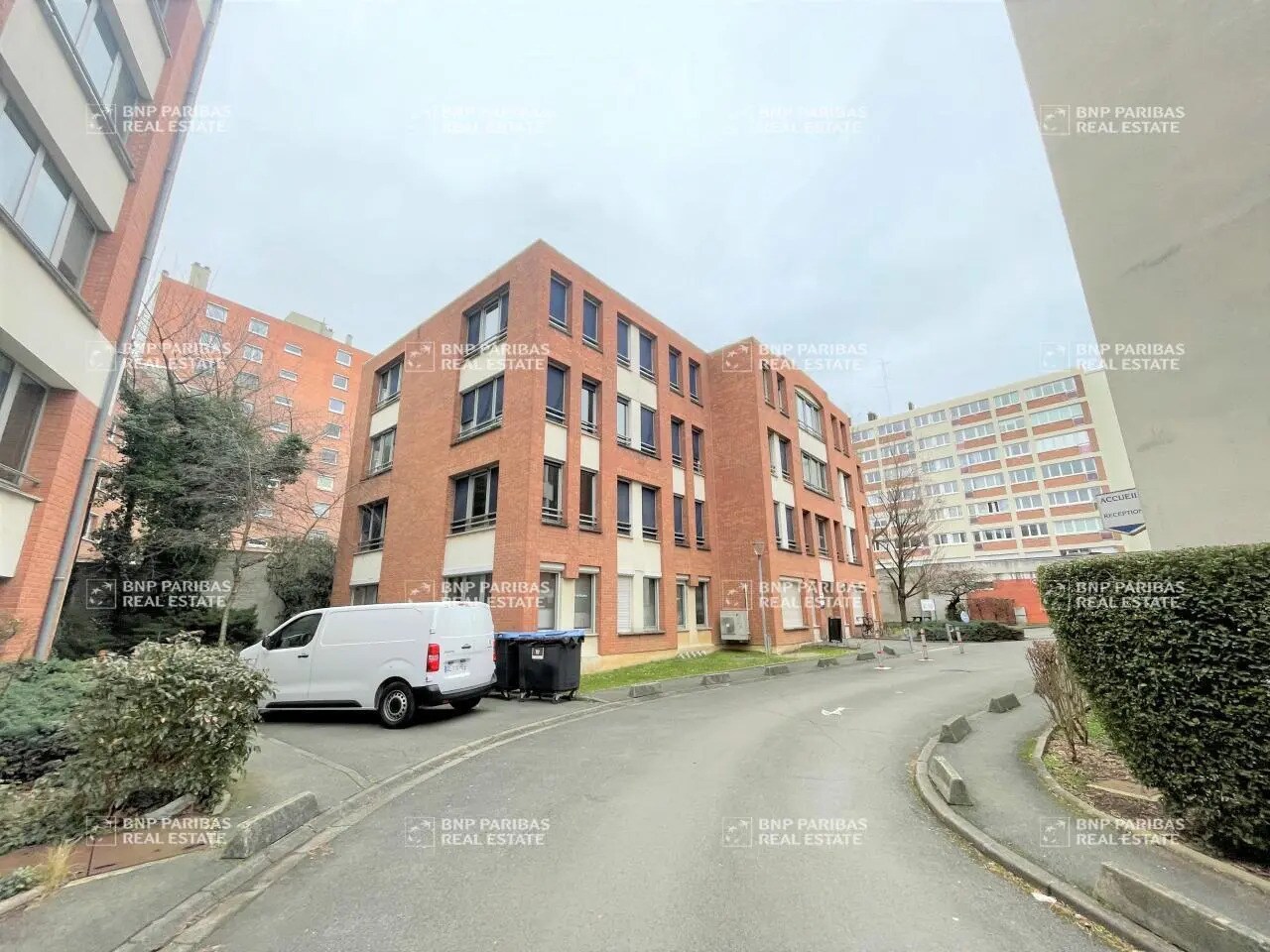 172 Rue Pierre Mauroy, Lille à louer Photo de l’immeuble– Image 1 sur 19