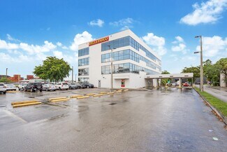 Plus de détails pour 4995 NW 72nd Ave, Miami, FL - Bureau à louer