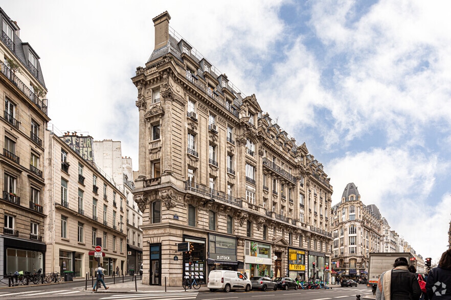 112 Rue Réaumur, Paris à louer - Photo de l’immeuble – Image 2 sur 24
