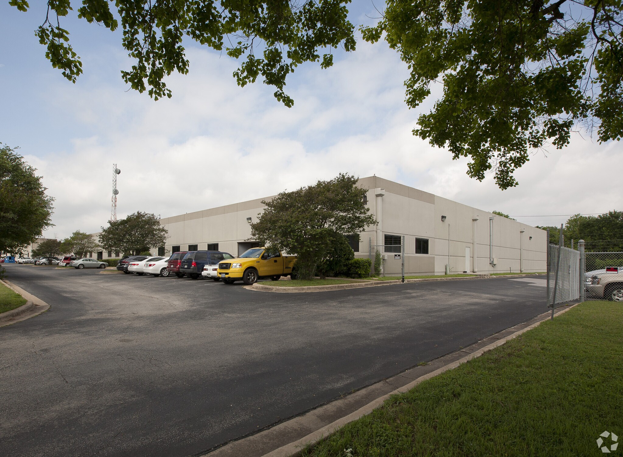 1106 Smith Rd, Austin, TX à louer Photo principale– Image 1 sur 9