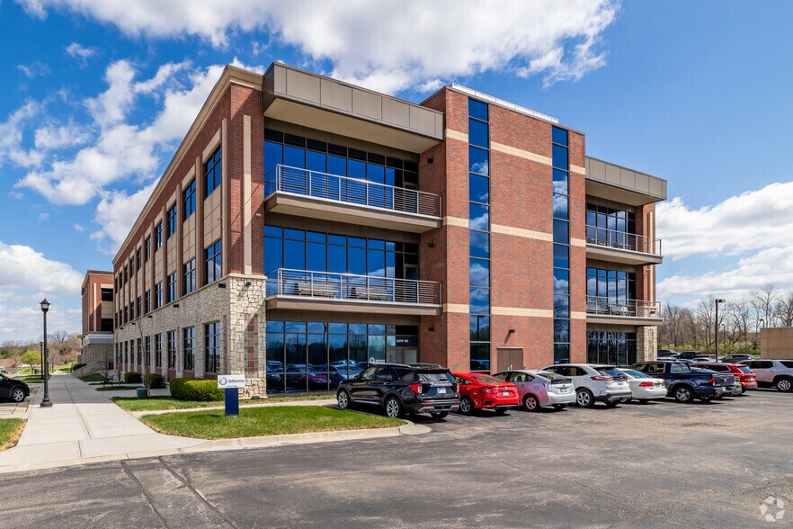 22701 W 68th Ter, Shawnee, KS à louer - Photo de l’immeuble – Image 2 sur 7