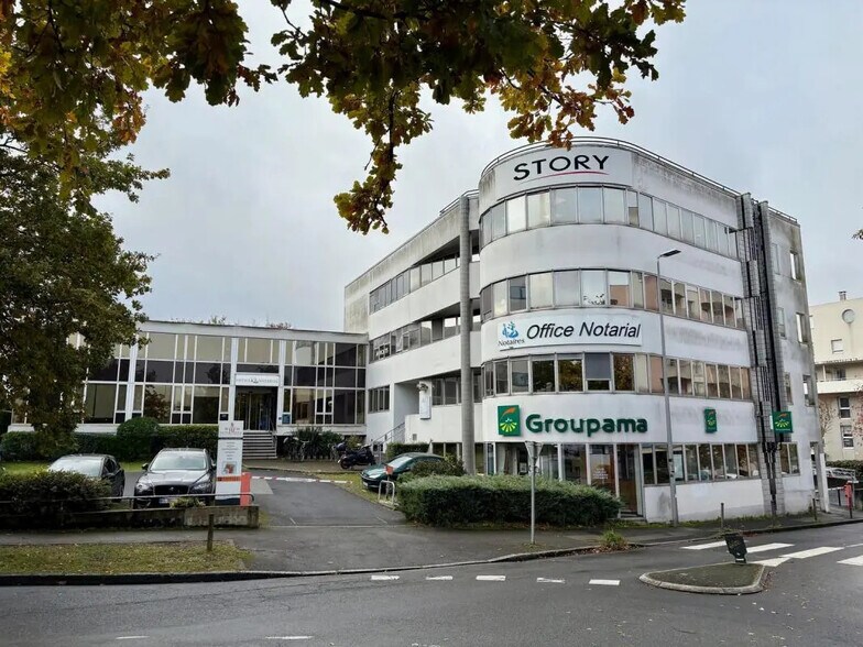 Bureau dans Rezé à louer - Photo de l’immeuble – Image 1 sur 8