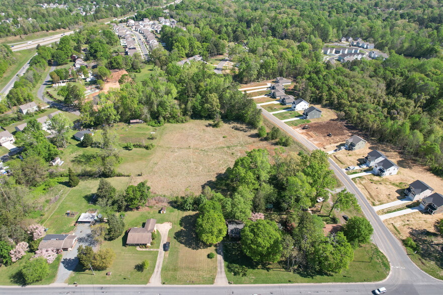 9100 Mount Holly Rd, Charlotte, NC à vendre - Photo de l’immeuble – Image 2 sur 7