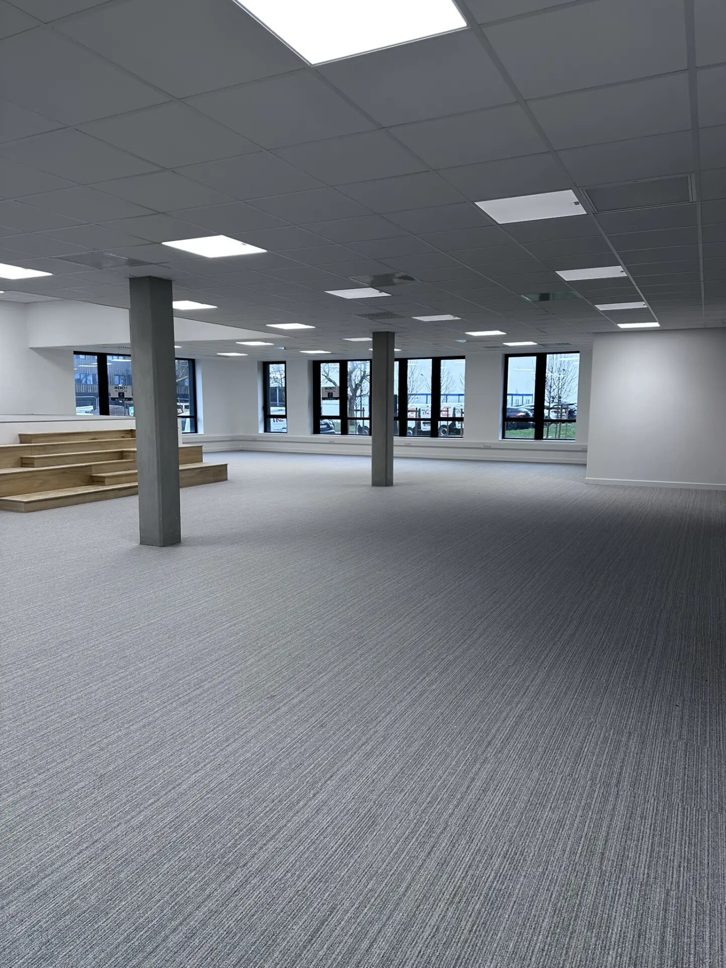 Bureau dans Angers à louer Photo de l’immeuble– Image 1 sur 5