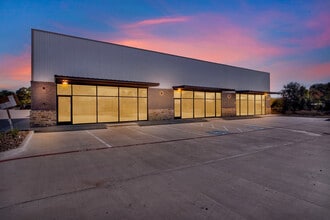 22808 Hufsmith Kohrville Rd, Tomball, TX à louer Photo intérieure– Image 2 sur 18
