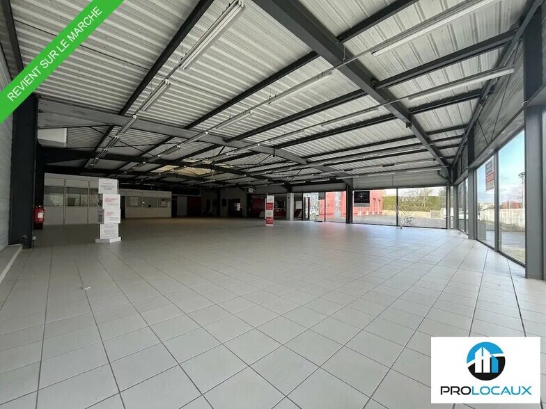 Local commercial dans Crépy-en-Valois à vendre - Photo de l’immeuble – Image 2 sur 11