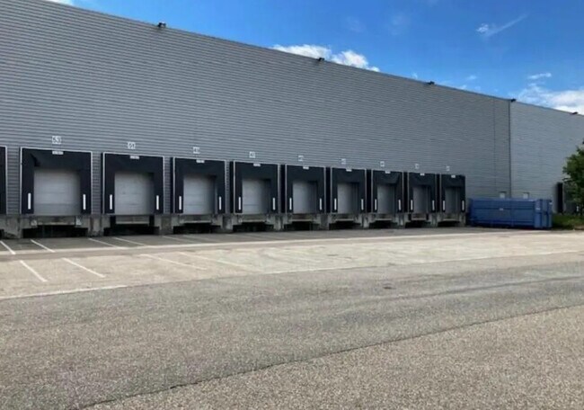 Plus de détails pour Industriel/Logistique à louer