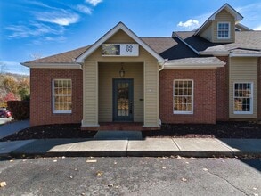 2001 S Main St, Blacksburg, VA à louer Photo de l’immeuble– Image 1 sur 1