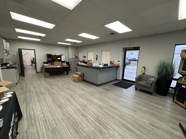 846 Marion St, Winnipeg, MB à louer - Photo intérieure – Image 2 sur 6