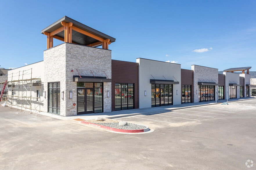 830 Sky Vista Pt, Colorado Springs, CO à louer - Photo de l’immeuble – Image 3 sur 15