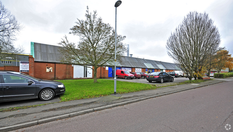 William Rd, Devizes à louer - Photo de l’immeuble – Image 2 sur 2