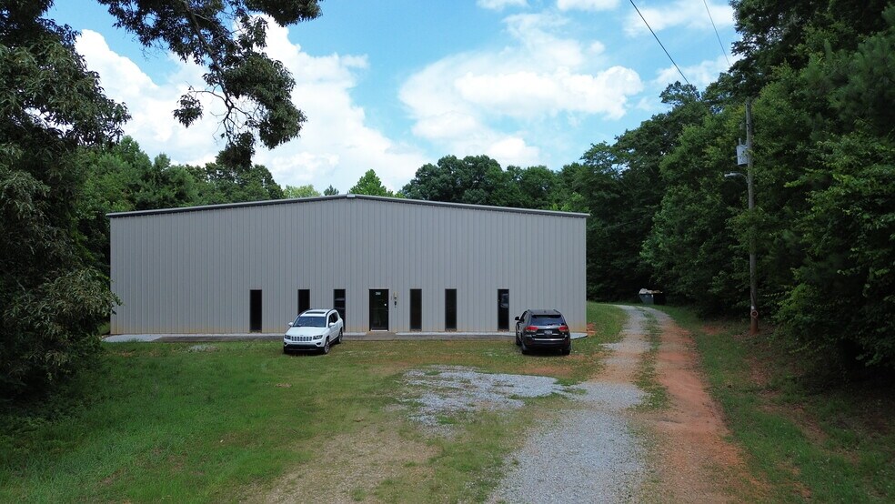425 S Jackson St, Hartwell, GA à louer - Photo de l’immeuble – Image 1 sur 6