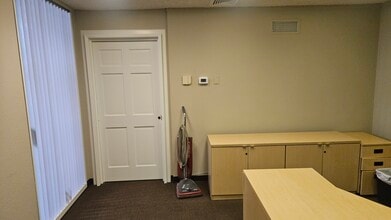222 E Glenarm St, Pasadena, CA à louer Photo intérieure– Image 2 sur 4