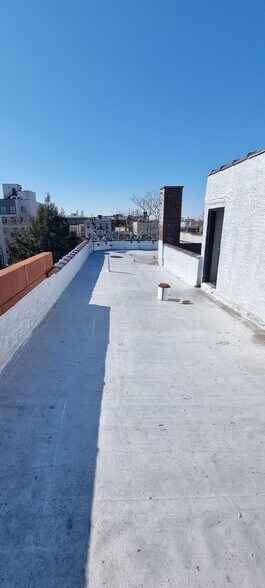 600 E 22nd St, Brooklyn, NY à vendre - Photo de l’immeuble – Image 3 sur 3