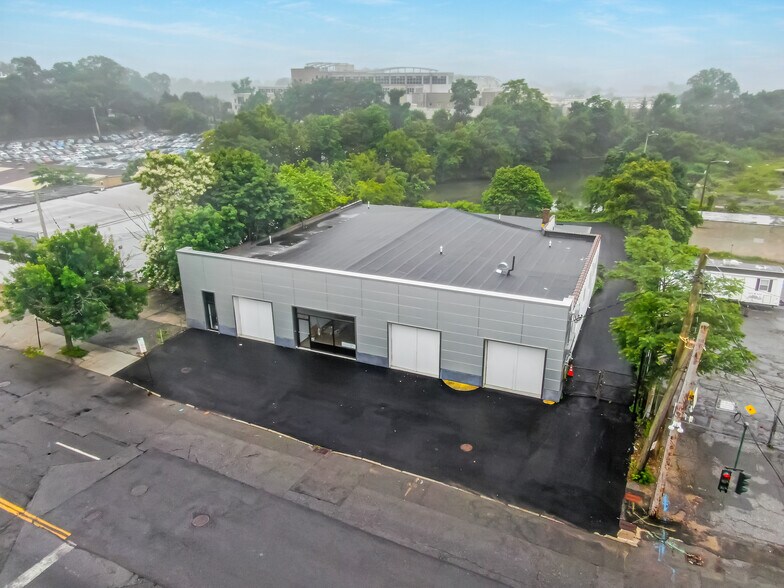 212-216 Main St, New Rochelle, NY à louer - Photo de l’immeuble – Image 3 sur 18