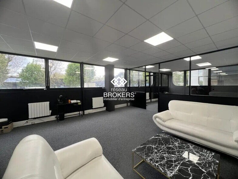 Bureau dans Villebon-sur-Yvette à louer - Photo intérieure – Image 1 sur 33