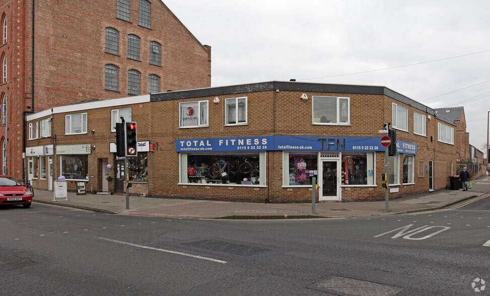 74-76 Wollaton Rd, Beeston à louer - Photo de l’immeuble – Image 2 sur 20