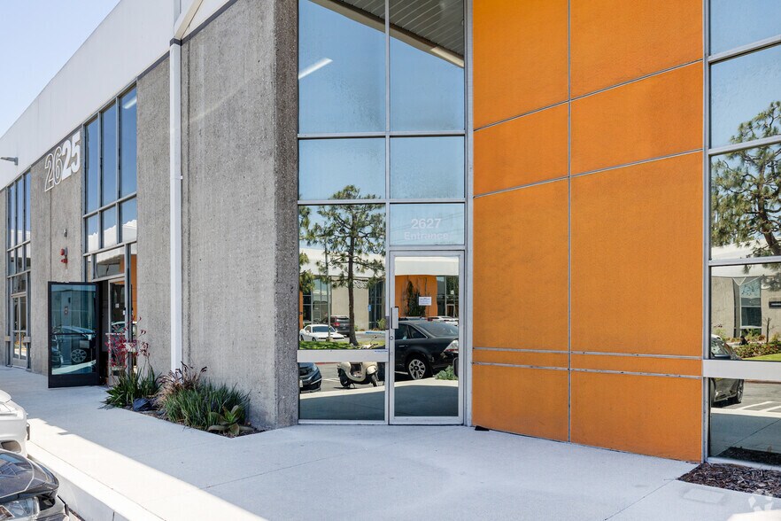 2609-2627 Manhattan Beach Blvd, Redondo Beach, CA à louer - Photo de l’immeuble – Image 3 sur 19