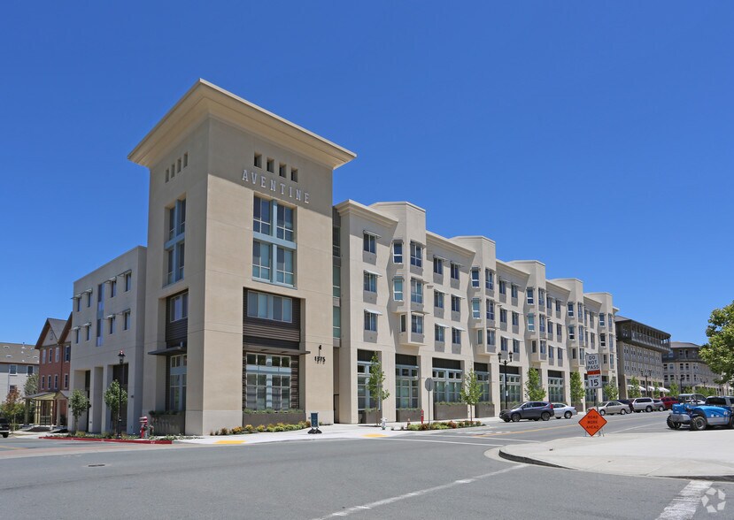 1375-1411 Sycamore Ave, Hercules, CA à louer - Photo de l’immeuble – Image 1 sur 147