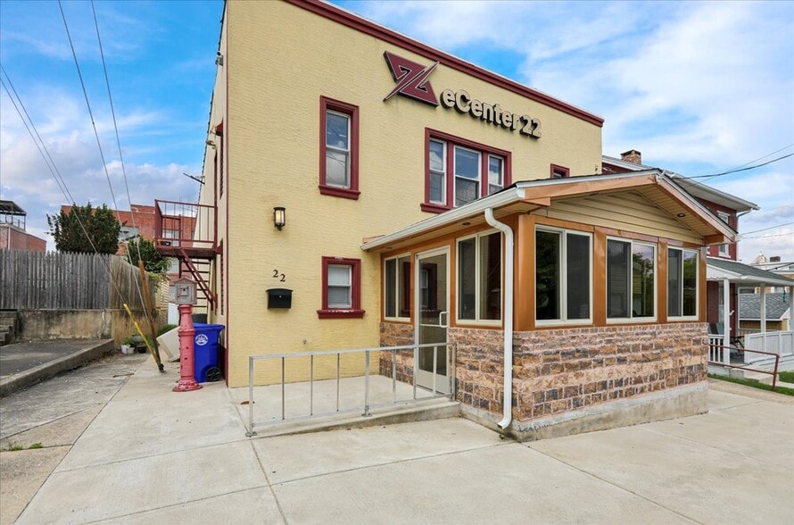 22 New Holland ave, Shillington, PA à vendre - Photo principale – Image 1 sur 23