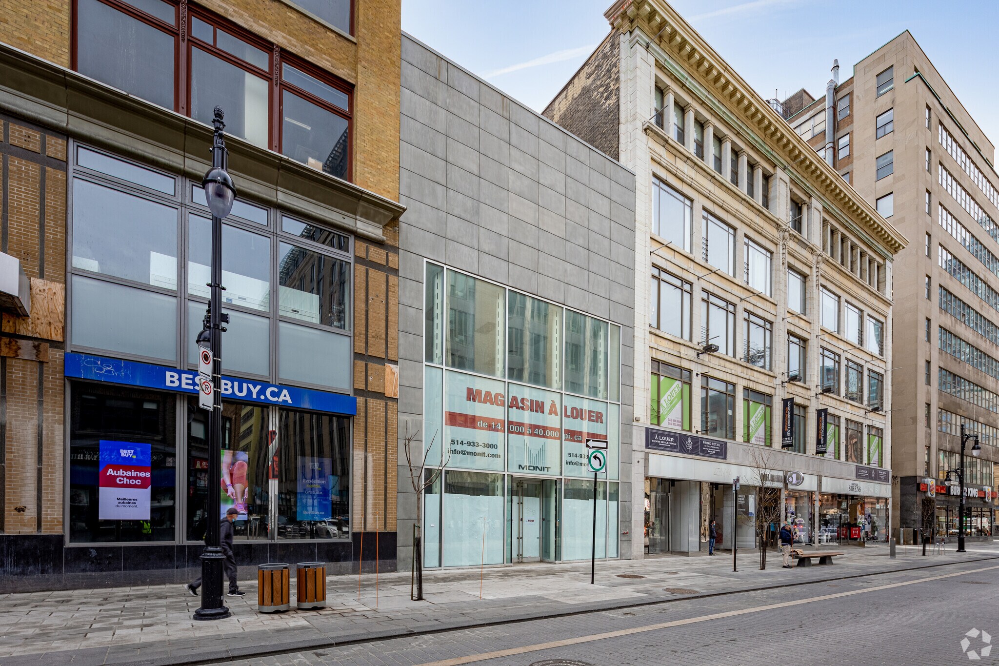 480 Rue Sainte-Catherine O, Montréal, QC à louer Photo principale– Image 1 sur 3