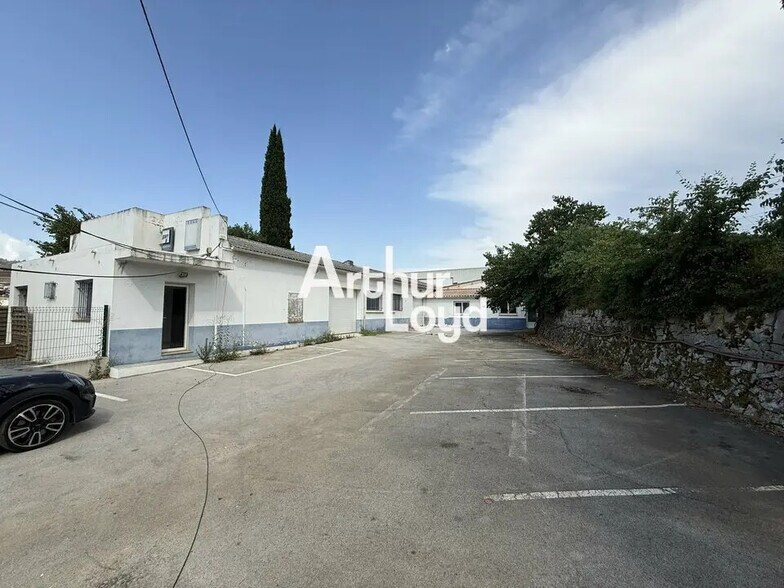 317 Avenue Des Vignerons, Draguignan à louer - Photo de l’immeuble – Image 3 sur 7