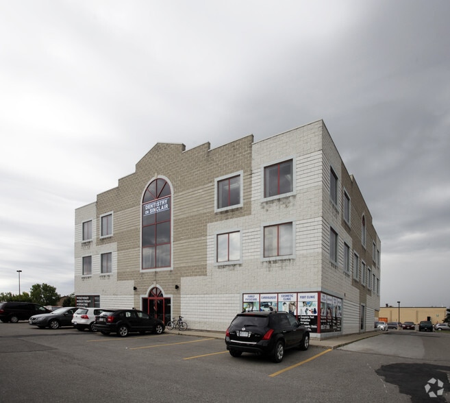 99 Sinclair Ave, Halton Hills, ON à louer - Photo principale – Image 1 sur 2
