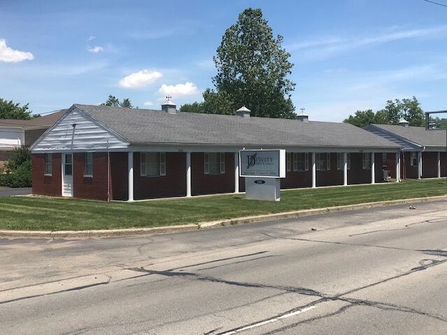 2106 W Mcgalliard Rd, Muncie, IN à louer Photo principale– Image 1 sur 12